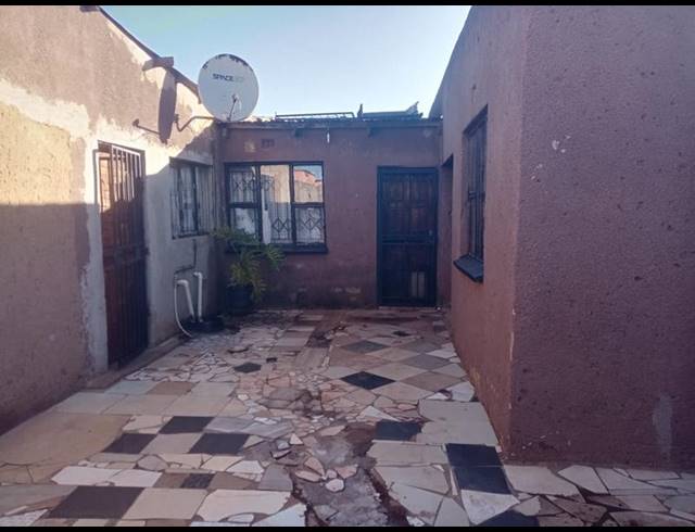 0 BEDROOM HOUSE FOR SALE IN PALM RIDGE